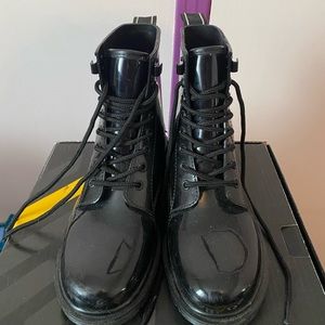 MK rain boot for women size 9  -  Botte de pluie MK pour femme taille 9